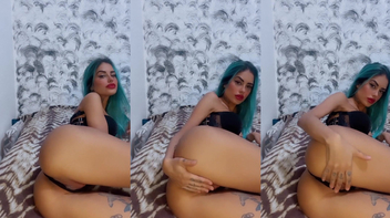 Vídeo da Tati Zaqui mostrando a bucetinha deliciosa no Privacy